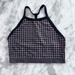 Crop top tank Size L